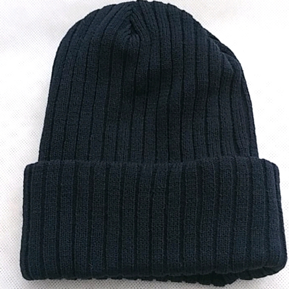 Unisex blue beannie